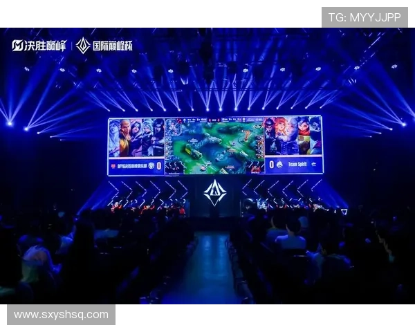 《2025全球电竞赛事迎来新纪元 国内战队表现亮眼全球关注》