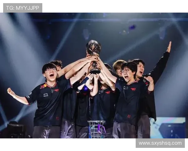 《全球电竞赛事热度不断攀升 各大战队备战新赛季激烈竞争》