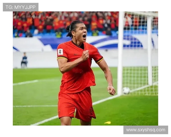 世界杯预选赛中国队逆转获胜 展现顽强拼搏精神成功晋级决赛圈