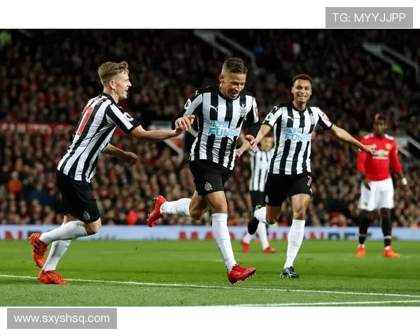 英超最新动态：曼联锋线重组 纽卡斯尔连胜势头强劲